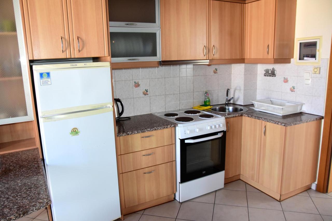 Irides Apartments Megalochori  Ngoại thất bức ảnh
