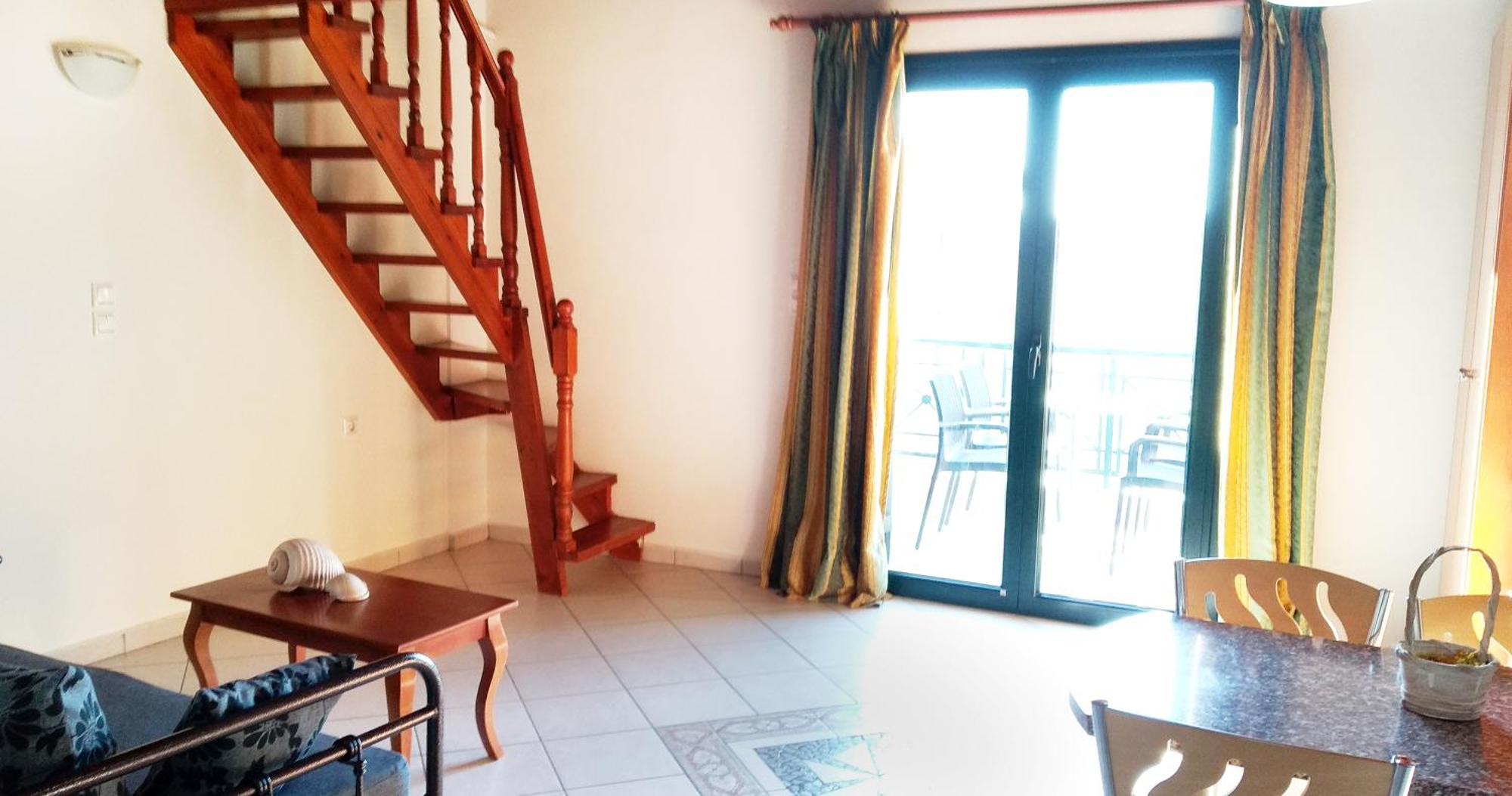 Irides Apartments Megalochori  Ngoại thất bức ảnh